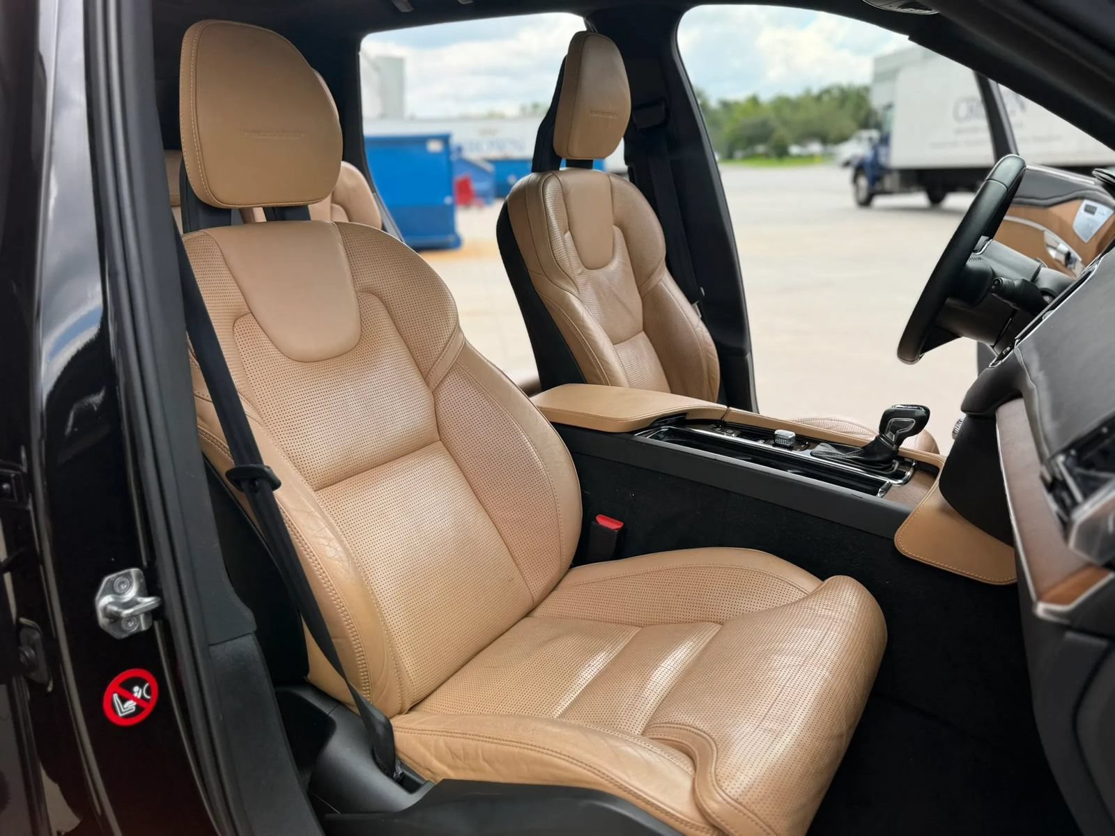 Used 2017 Volvo XC90 T6 Inscription w/ Vision Package AWD/4WD image 28