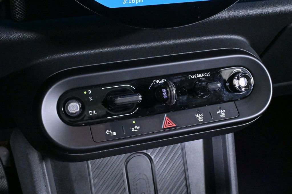 Certified 2025 MINI Cooper S image 17