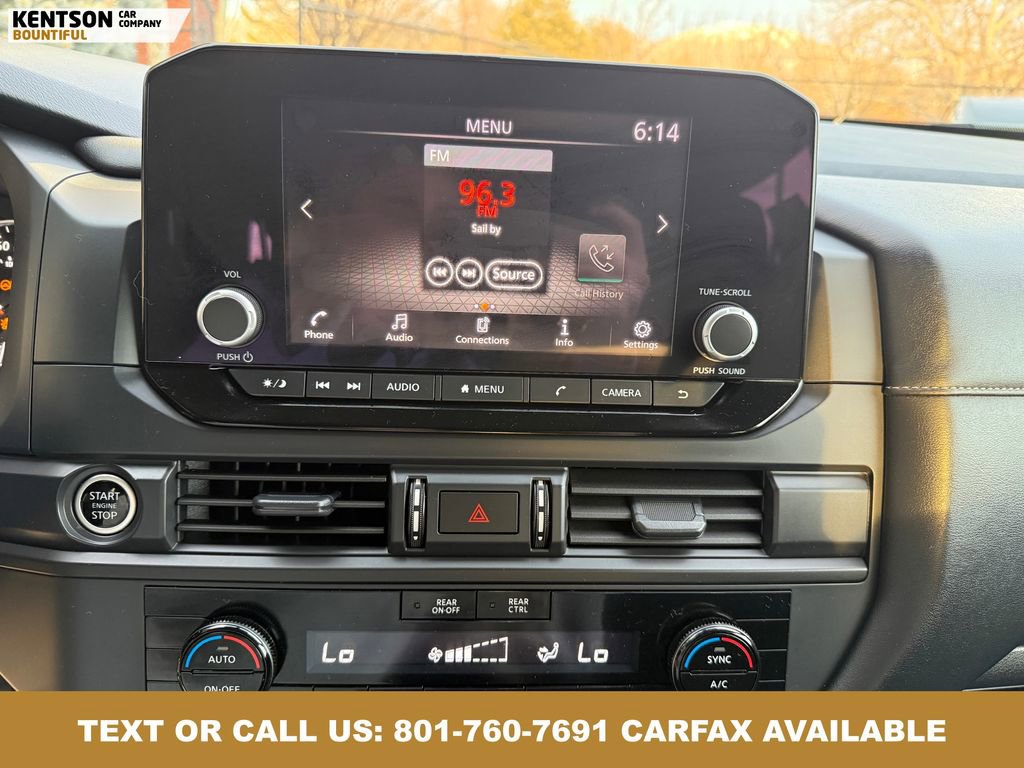 Used 2024 Nissan Pathfinder S image 19