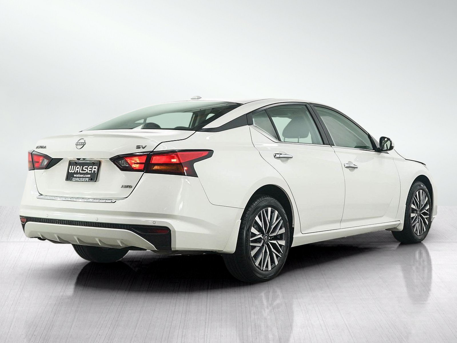Used 2023 Nissan Altima 2.5 SV AWD/4WD image 5