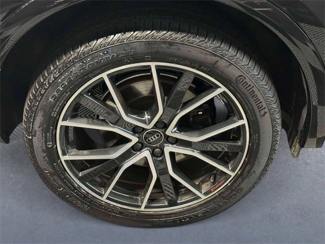 Used 2024 Audi SQ5 Premium Plus image 11