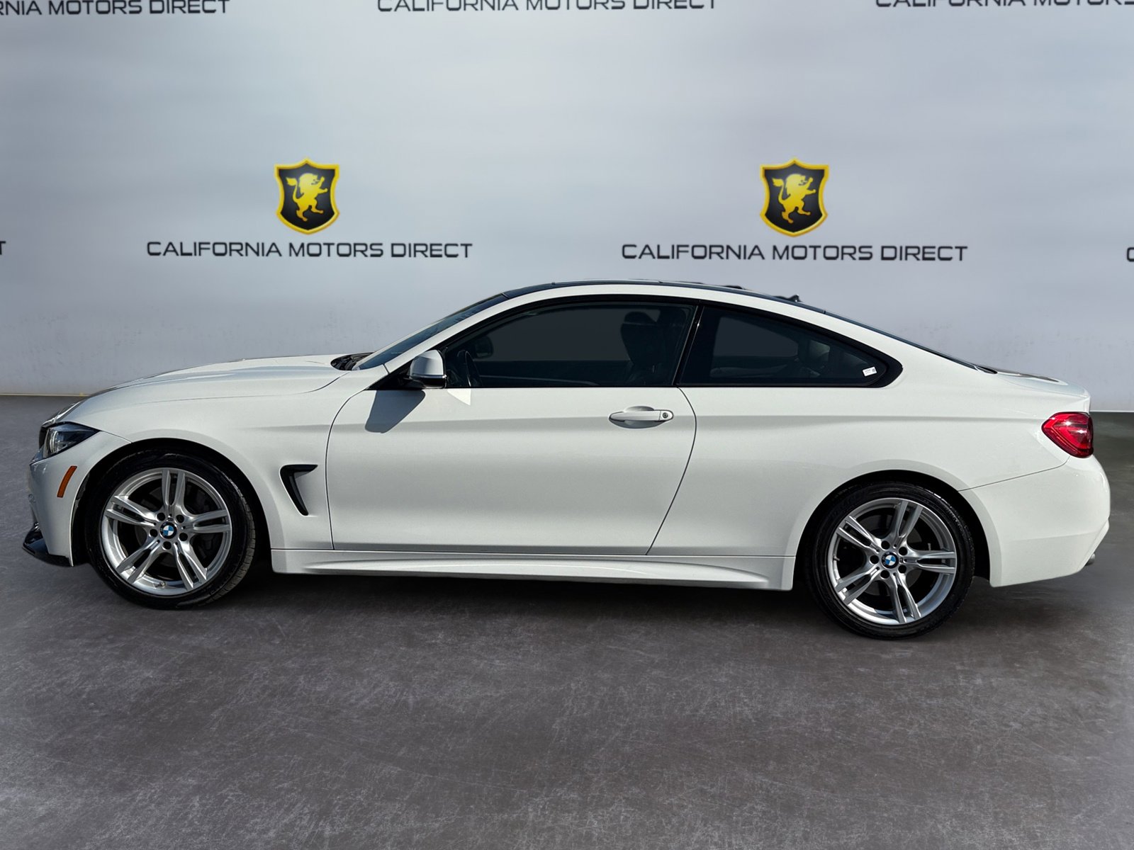 Used 2019 BMW 430i Coupe w/ M Sport Package image 2