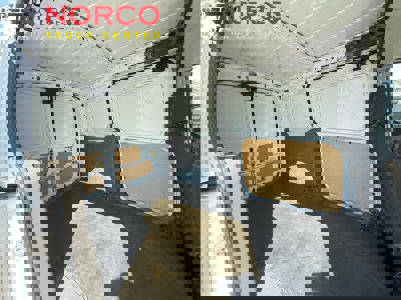 Used 2020 Ford Transit Connect XL image 9