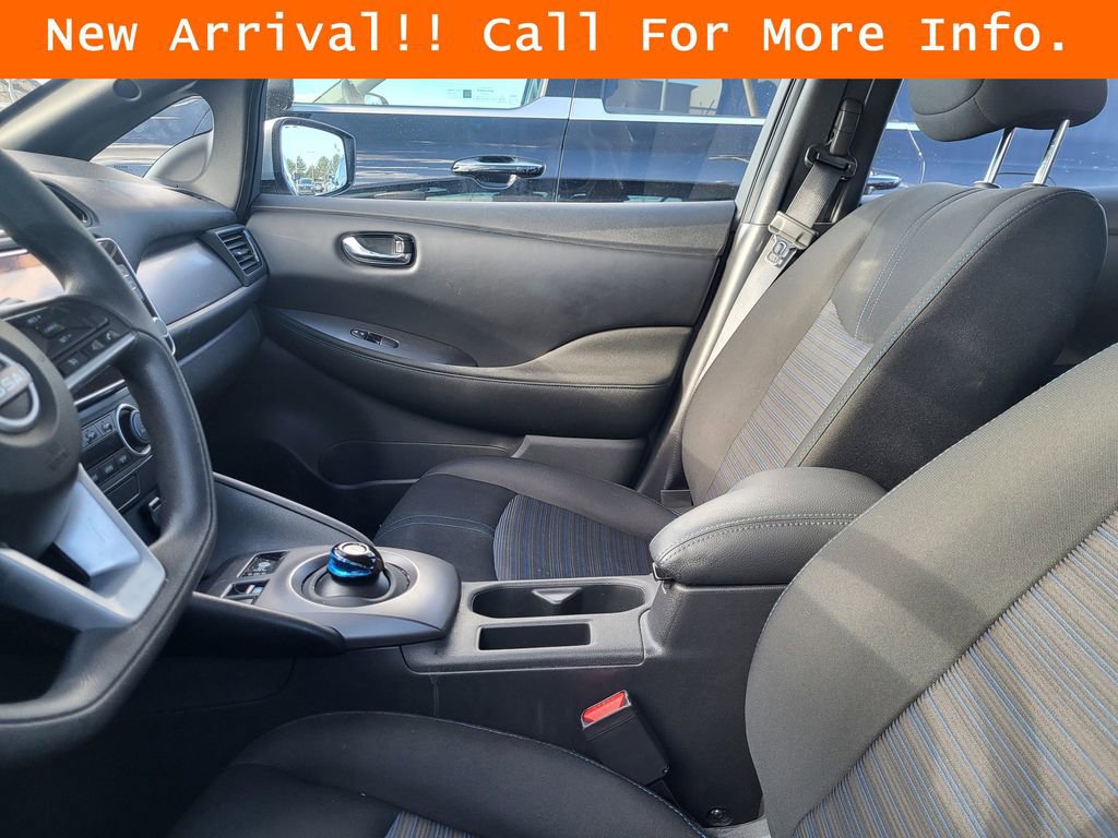 Used 2024 Nissan Leaf S image 11