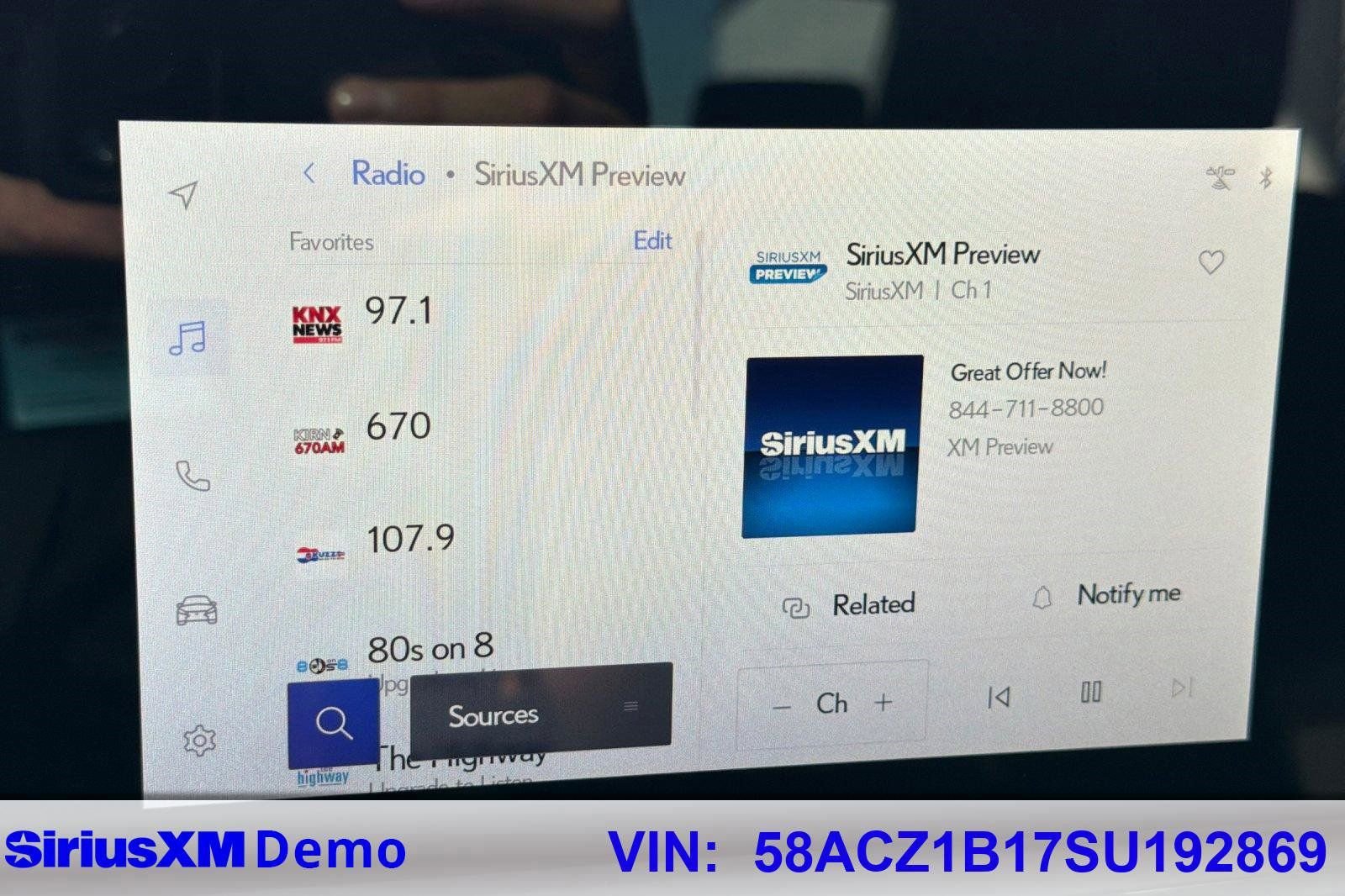 Used 2025 Lexus ES 350 image 35