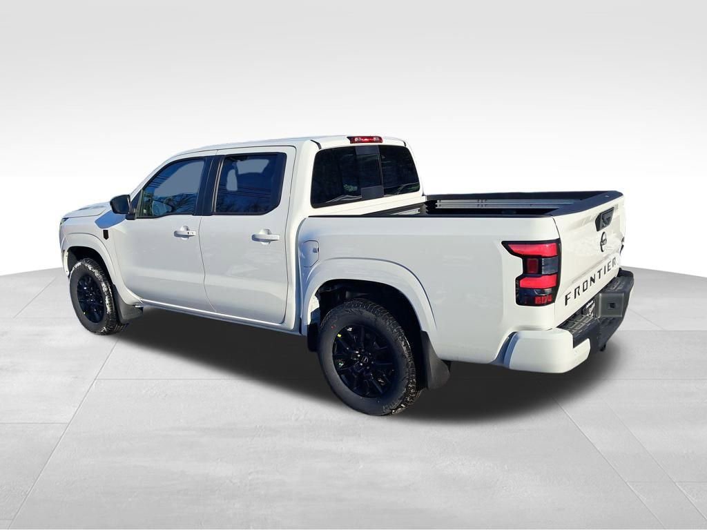 New 2026 Nissan Frontier SV w/ SV Convenience Package image 3