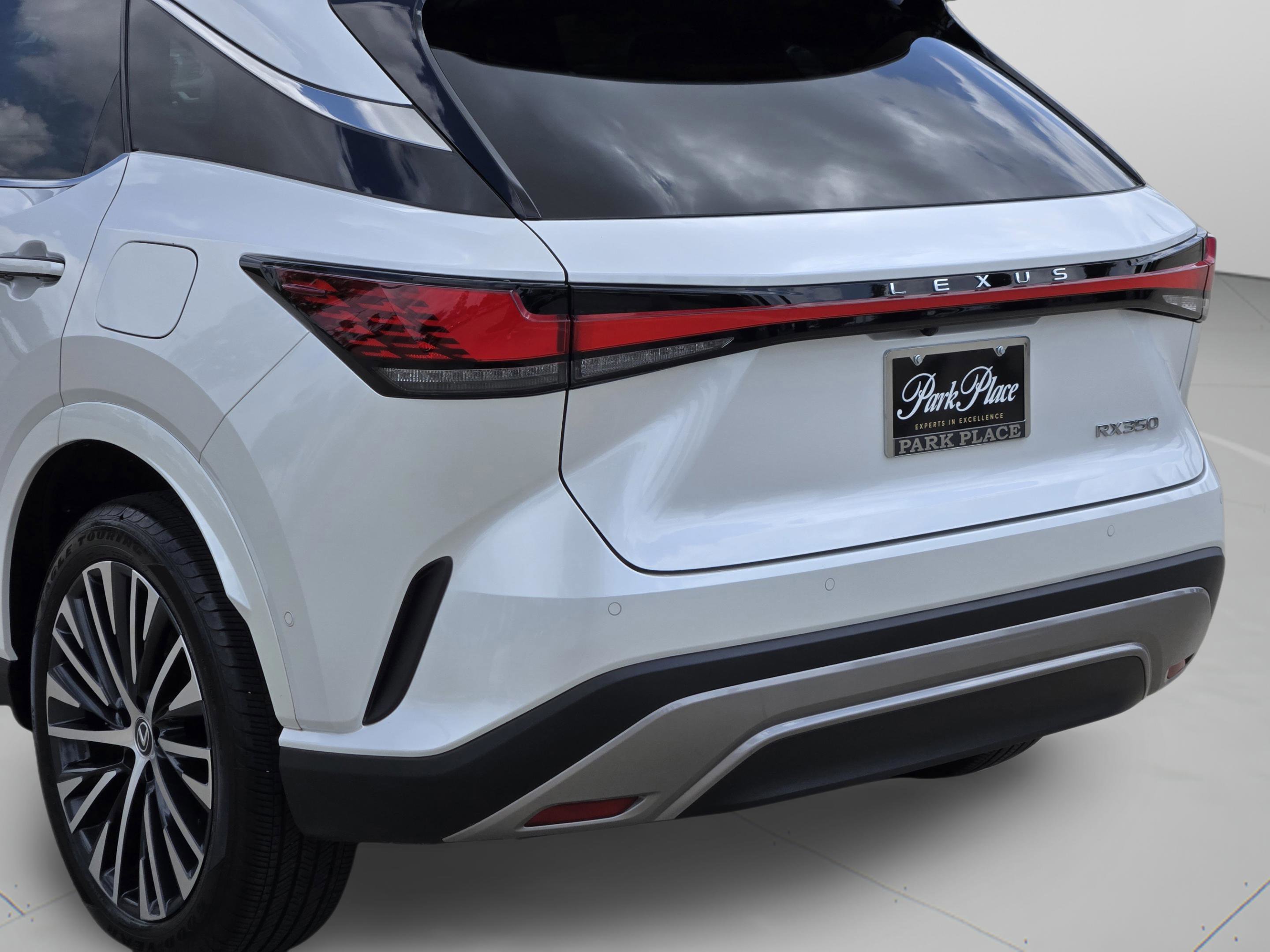 Used 2025 Lexus RX 350 Premium Plus w/ Convenience Package FWD image 37