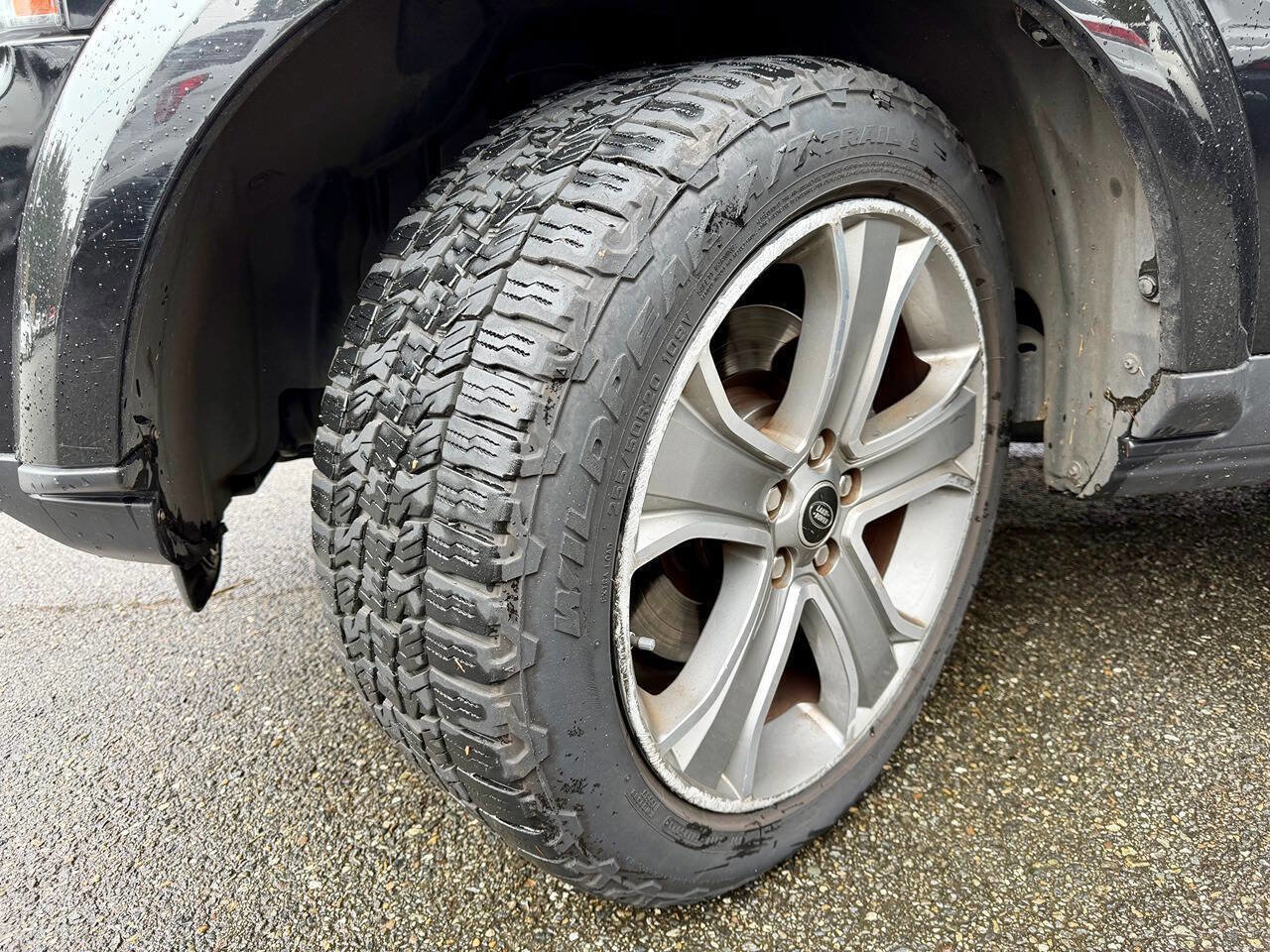 Used 2013 Land Rover LR4 HSE AWD/4WD image 32