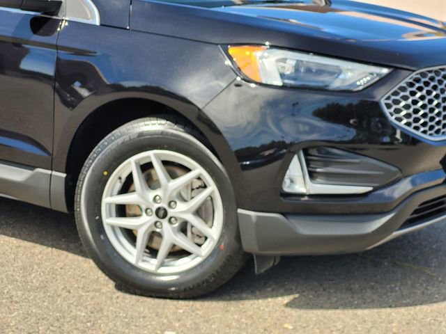 Certified 2023 Ford Edge SEL w/ Convenience Package image 6