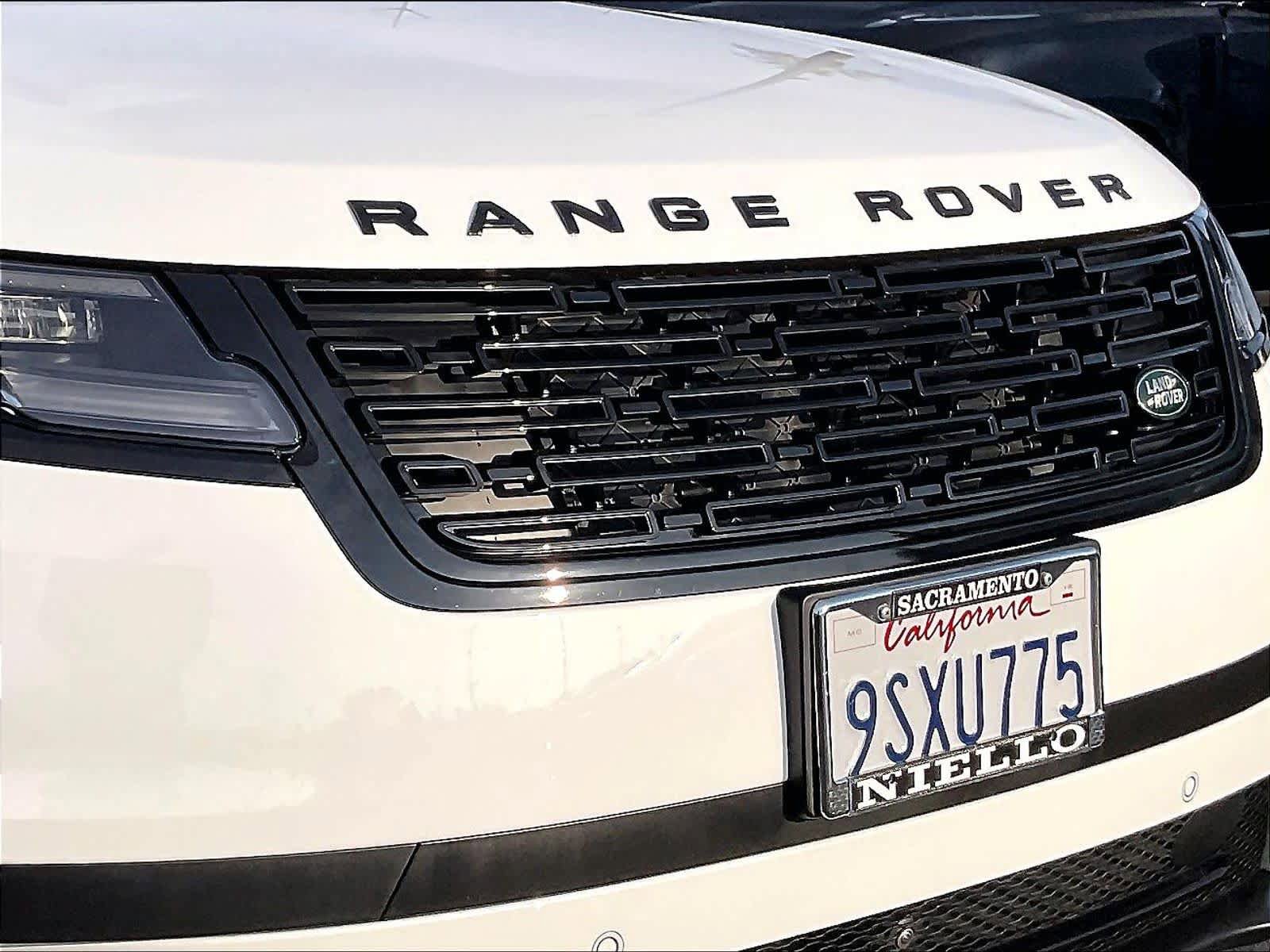 Used 2026 Land Rover Range Rover Velar S AWD/4WD image 31