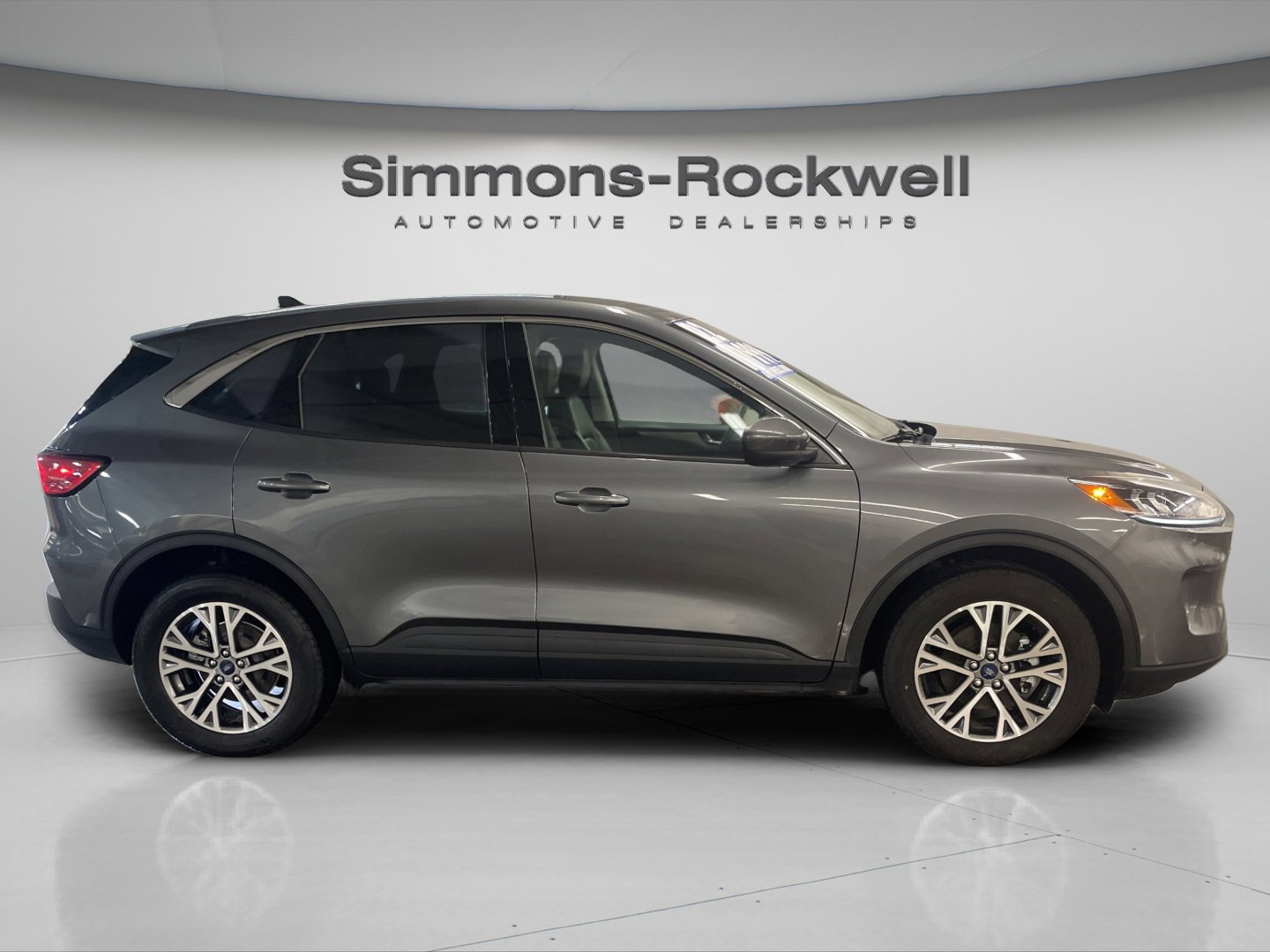 Used 2022 Ford Escape SEL image 4