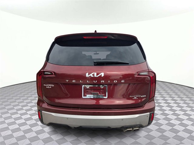 Used 2024 Kia Telluride S image 5