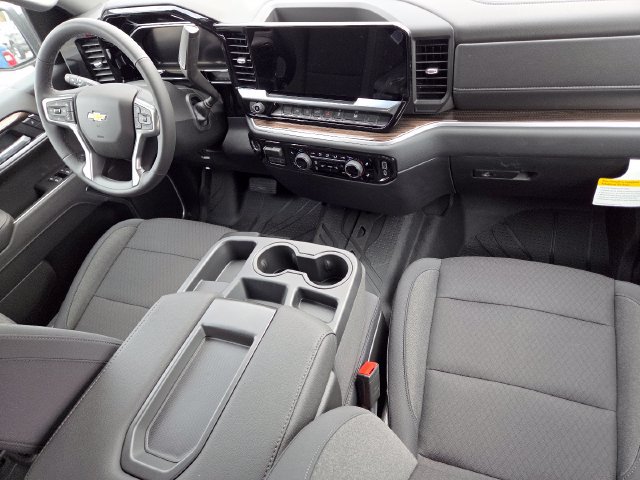 New 2026 Chevrolet Silverado 1500 LT w/ Convenience Package II AWD/4WD image 20