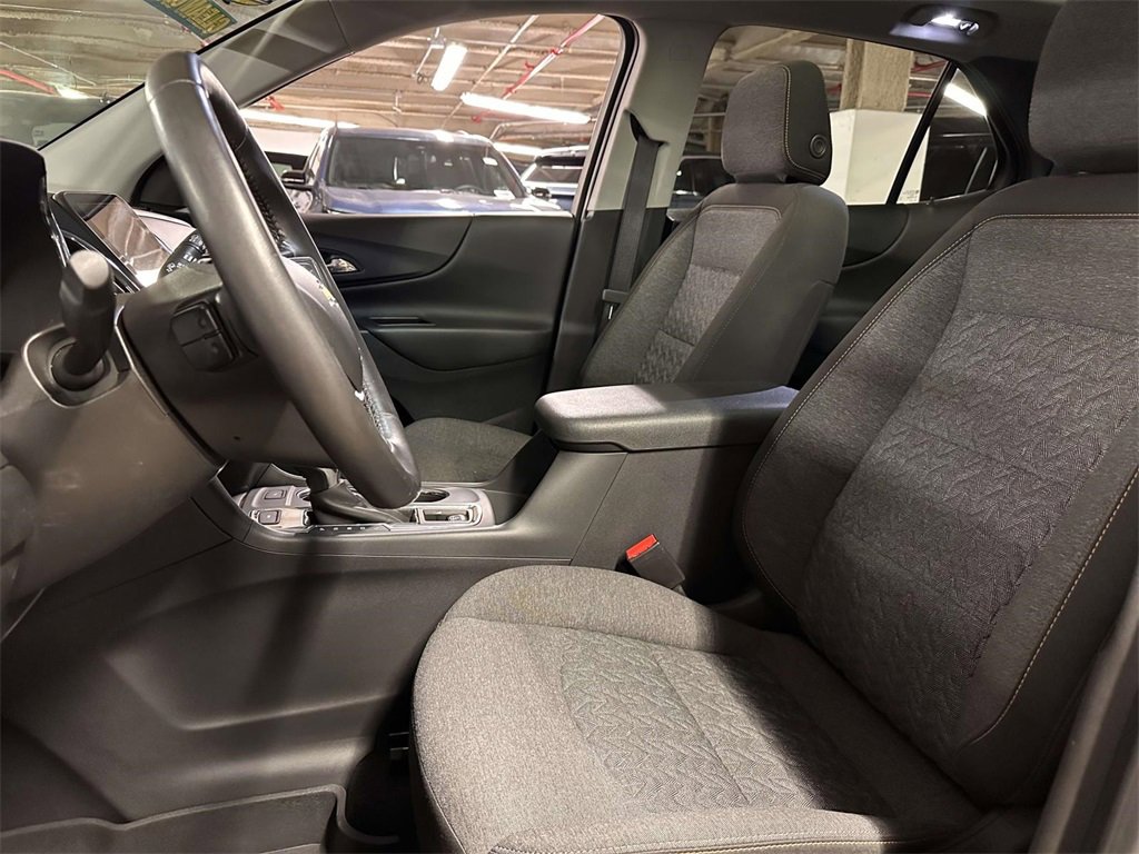 Used 2022 Chevrolet Equinox LT image 14