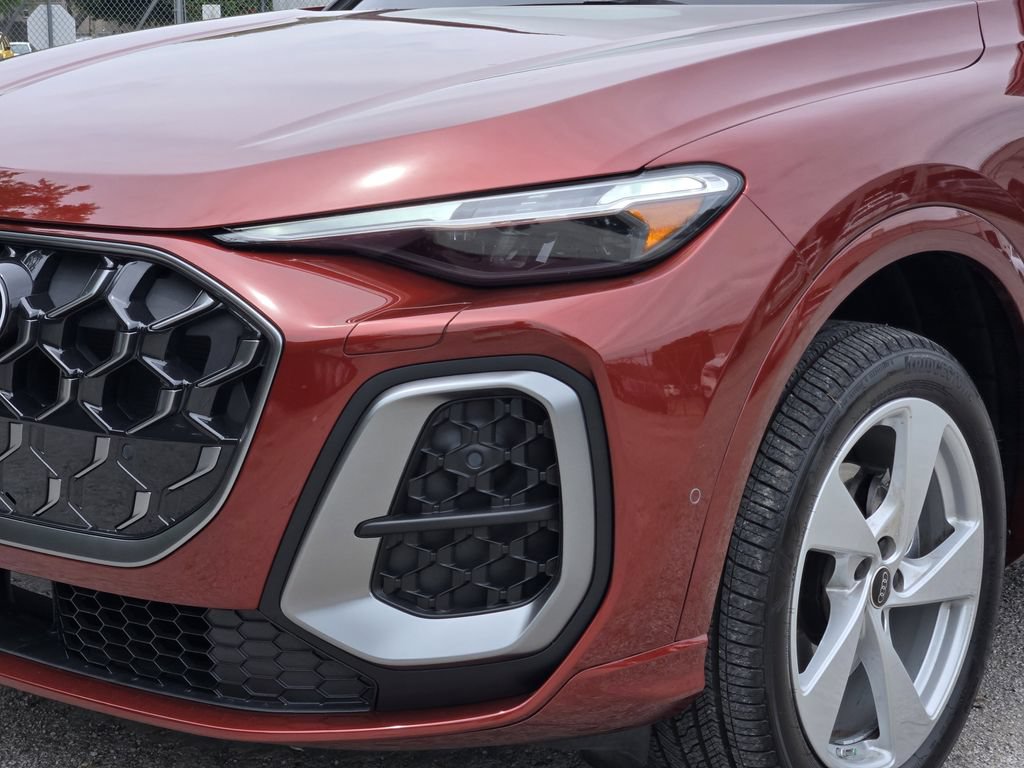 Certified 2025 Audi Q5 Premium Plus AWD/4WD image 12