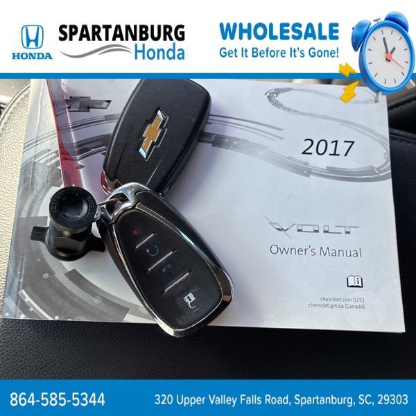 Used 2017 Chevrolet Volt LT w/ Comfort Package FWD image 27