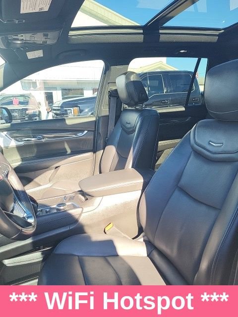 Used 2023 Cadillac XT6 Sport image 9