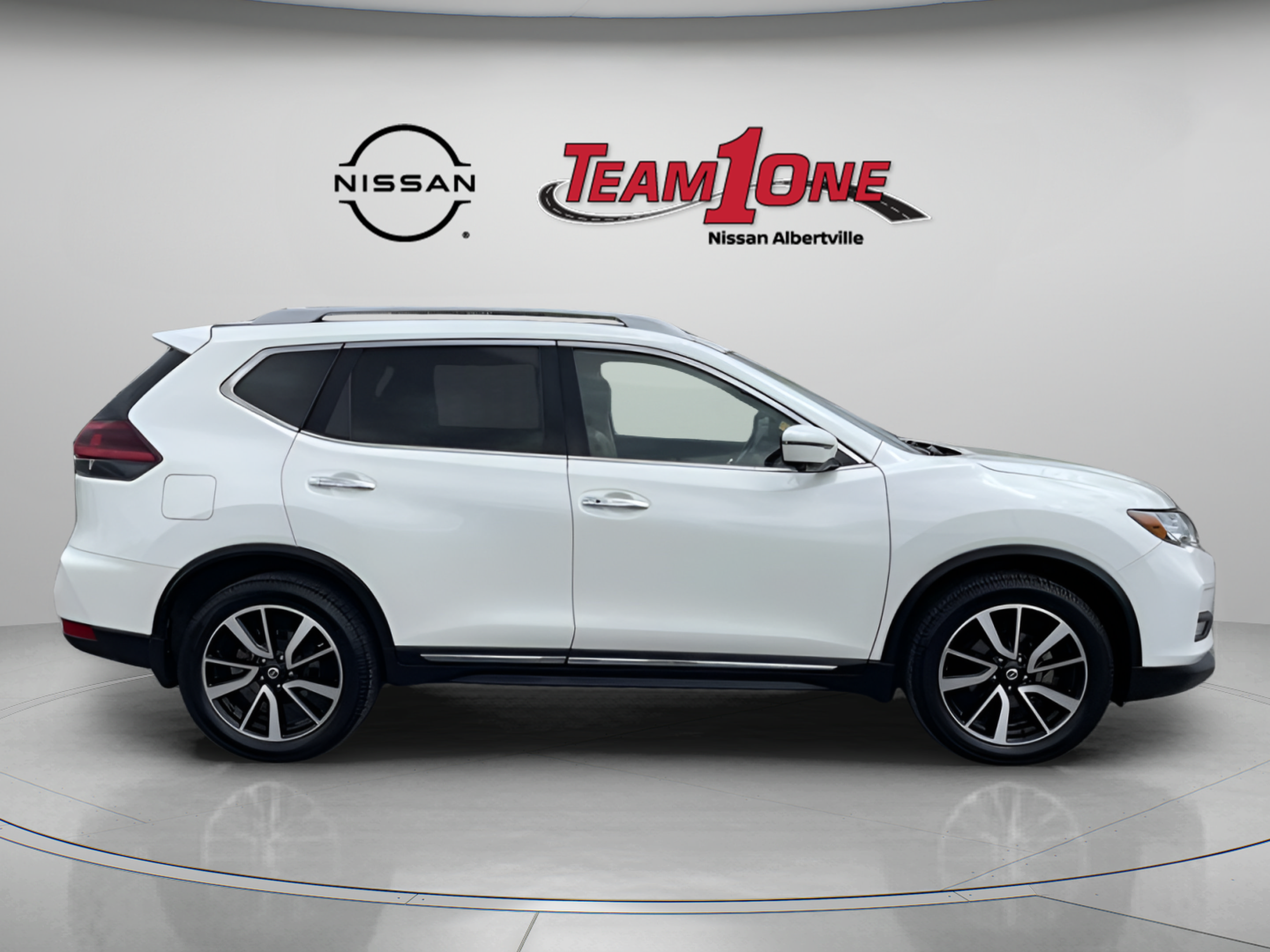 Used 2020 Nissan Rogue SL w/ Premium Package FWD image 10