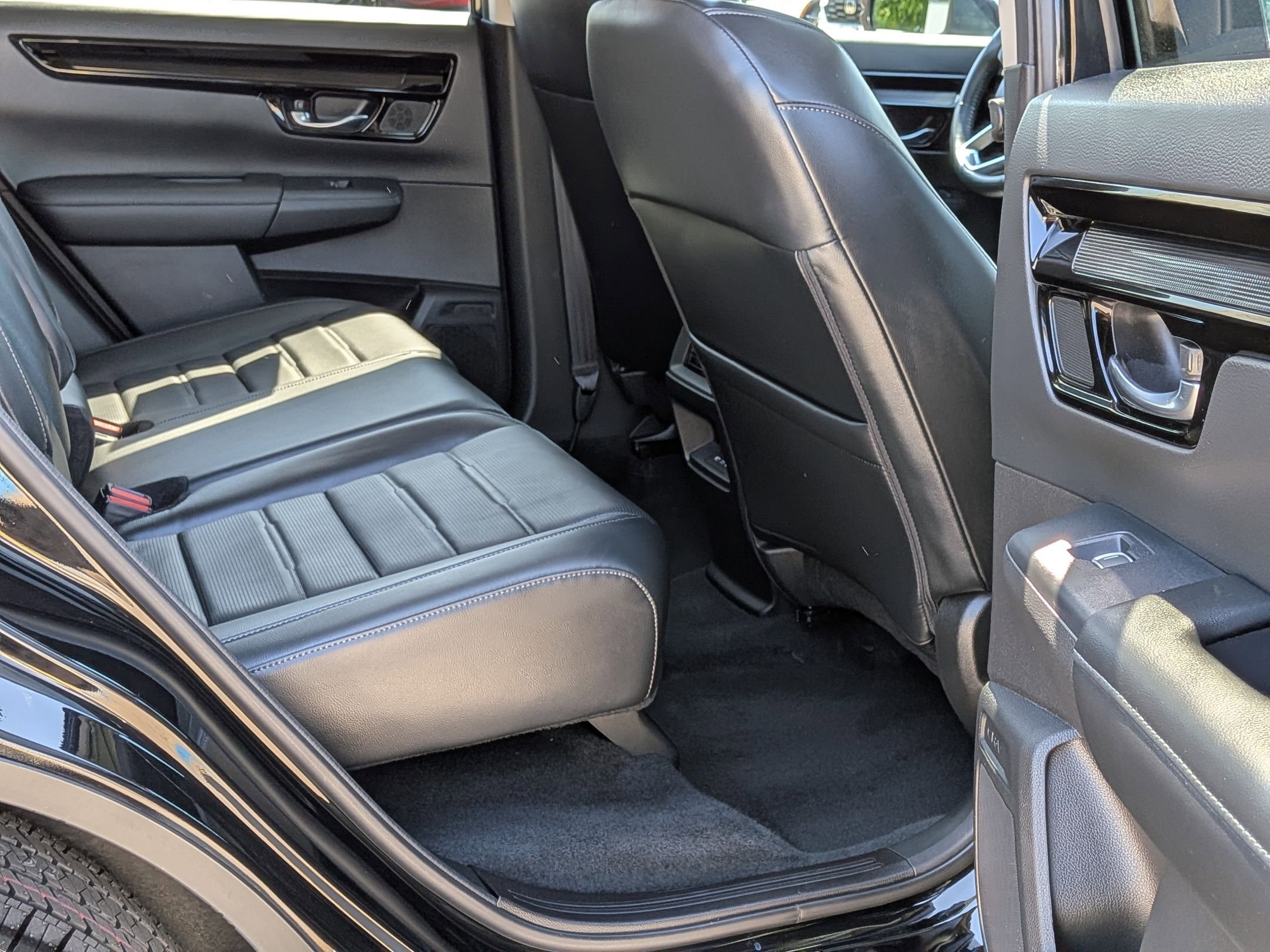 Certified 2025 Honda CR-V EX-L image 30