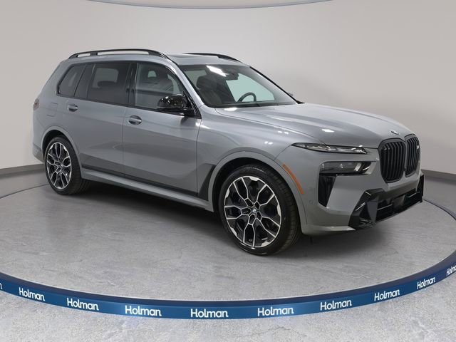 Used 2024 BMW X7 M60i w/ Executive Package image 4