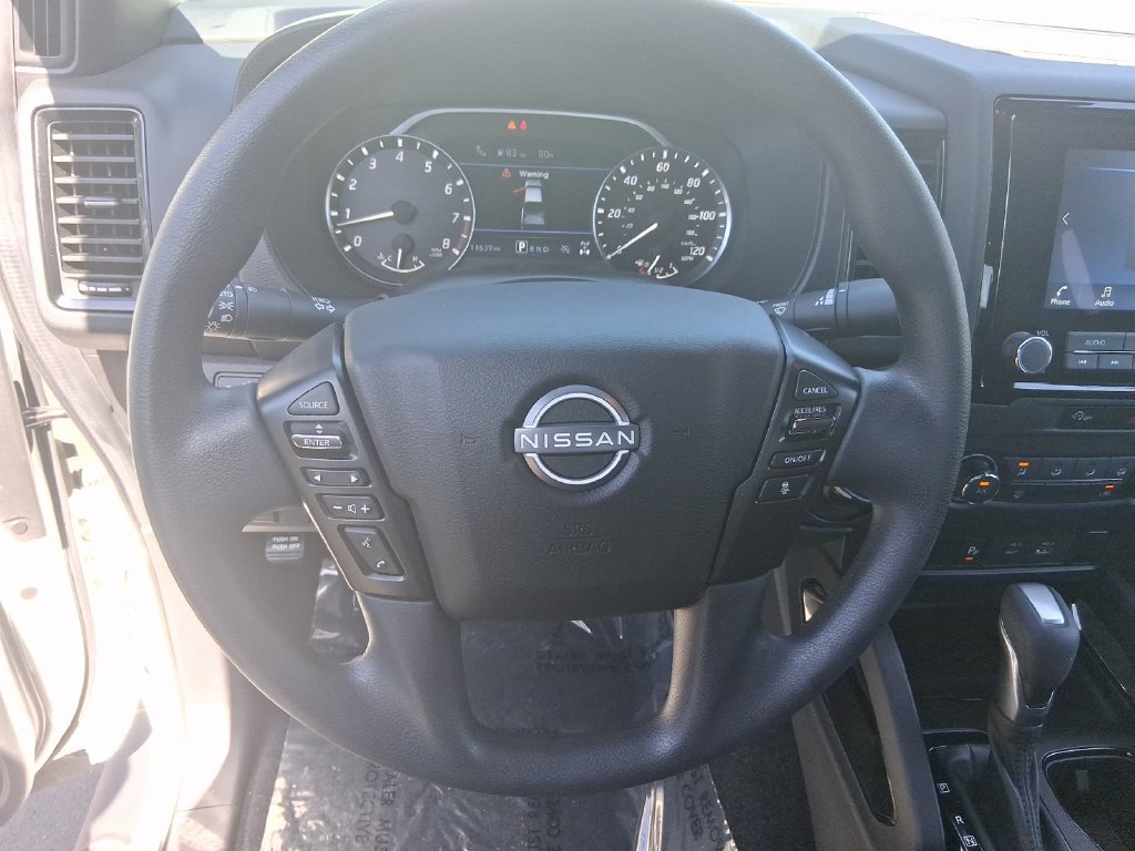 Used 2023 Nissan Frontier SV w/ Midnight Edition Package AWD/4WD image 15