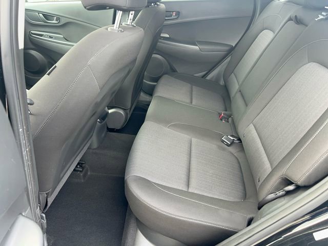Used 2023 Hyundai Kona SEL image 13