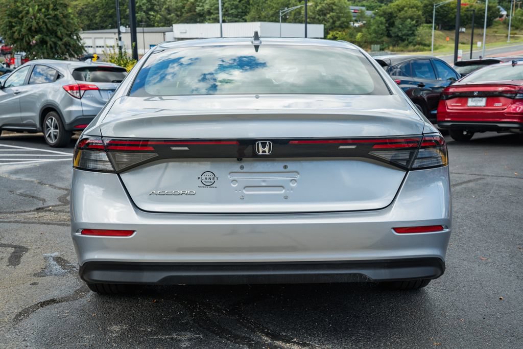 Used 2024 Honda Accord EX image 6