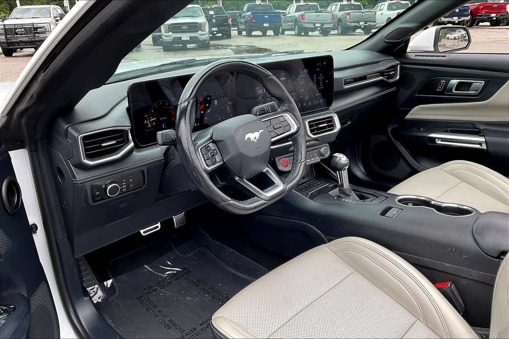Used 2024 Ford Mustang Premium RWD image 8