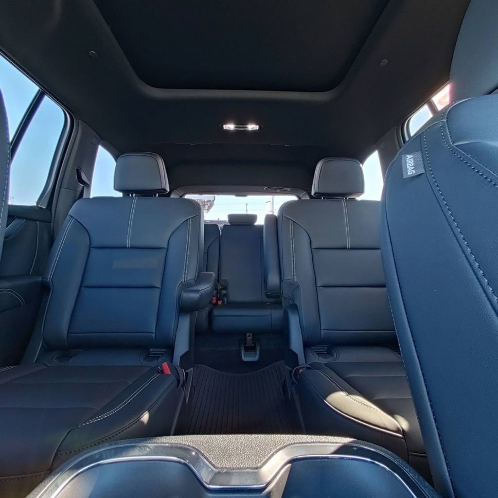 New 2026 GMC Acadia Elevation w/ Elevation Premium Package image 37