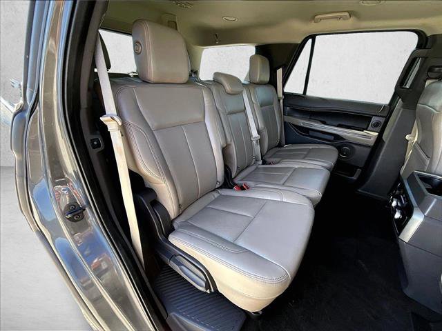 Used 2019 Ford Expedition XLT w/ Equipment Group 202A image 29