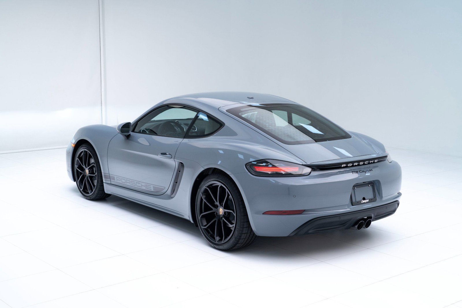 New 2025 Porsche 718 Cayman image 3