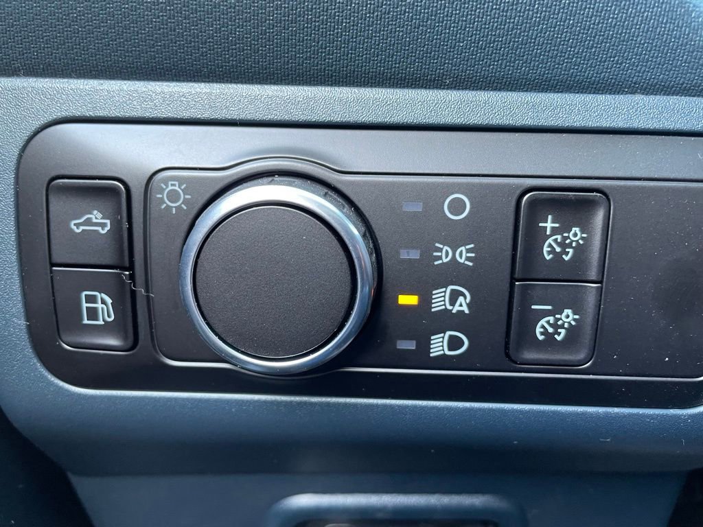 New 2026 Ford Maverick XLT AWD/4WD image 17