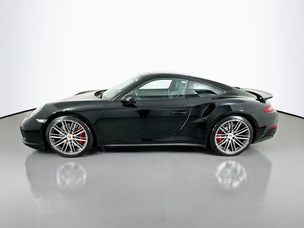 Used 2019 Porsche 911 Turbo image 2