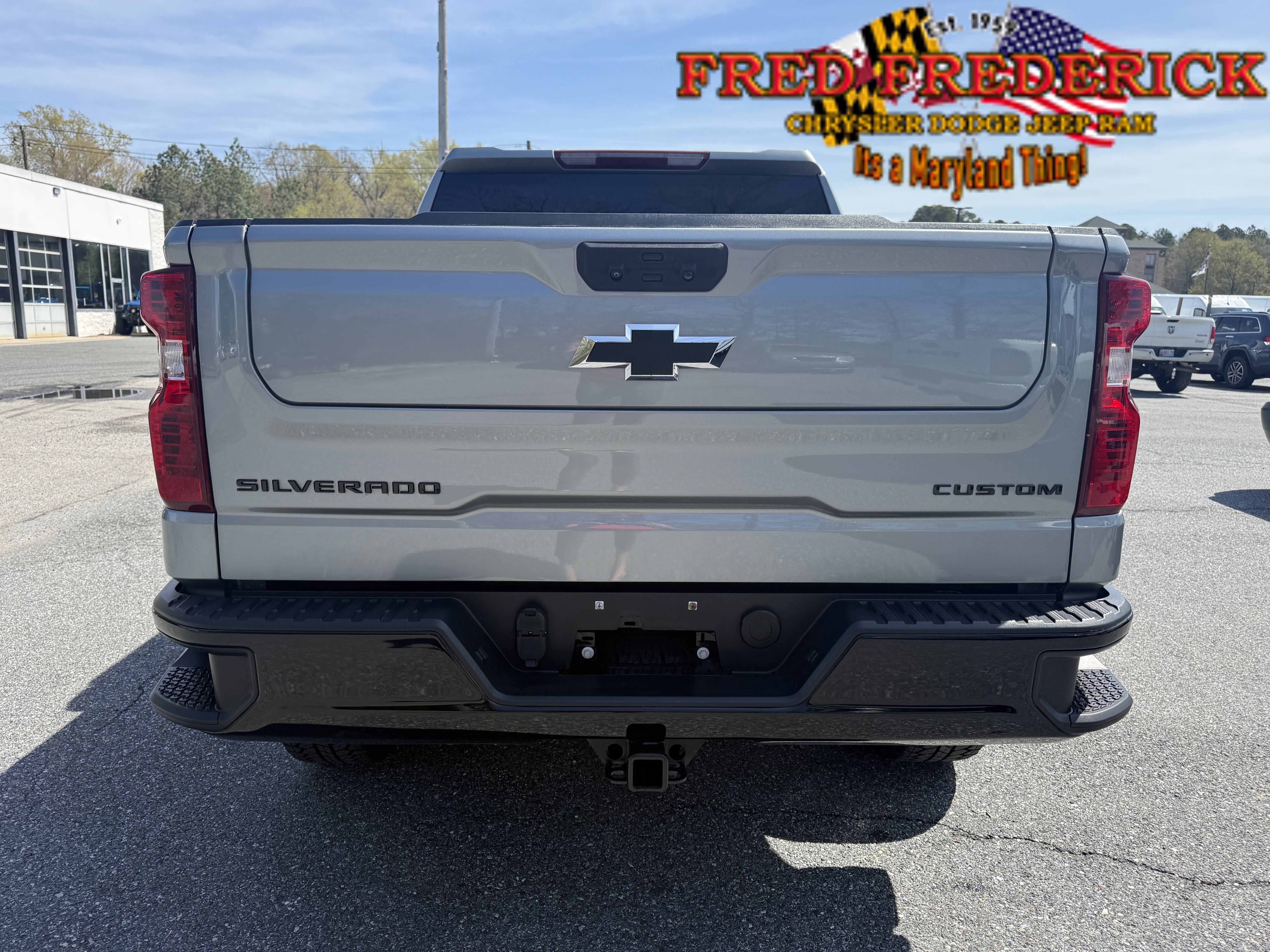 Used 2024 Chevrolet Silverado 1500 Custom Trail Boss w/ Turbomax Blackout Package AWD/4WD image 6