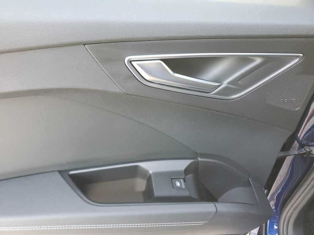 Certified 2023 Audi Q4 e-tron Prestige AWD/4WD image 18