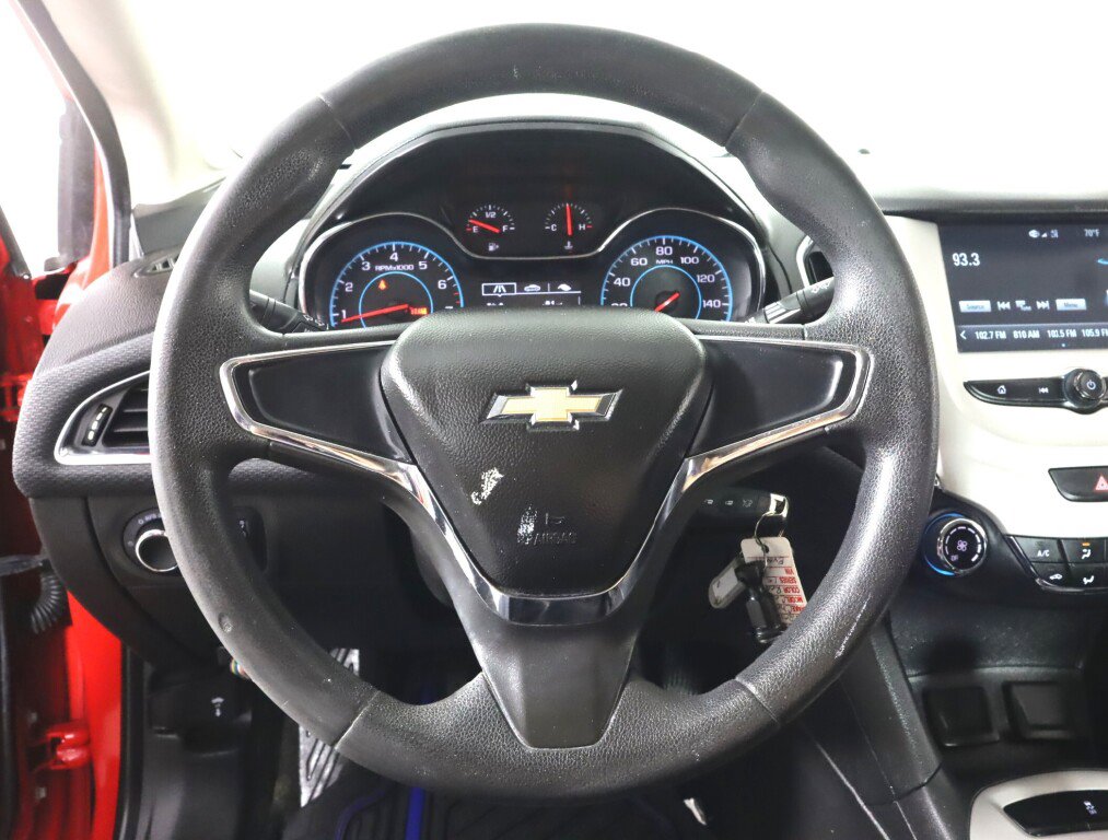 Used 2018 Chevrolet Cruze LS image 10