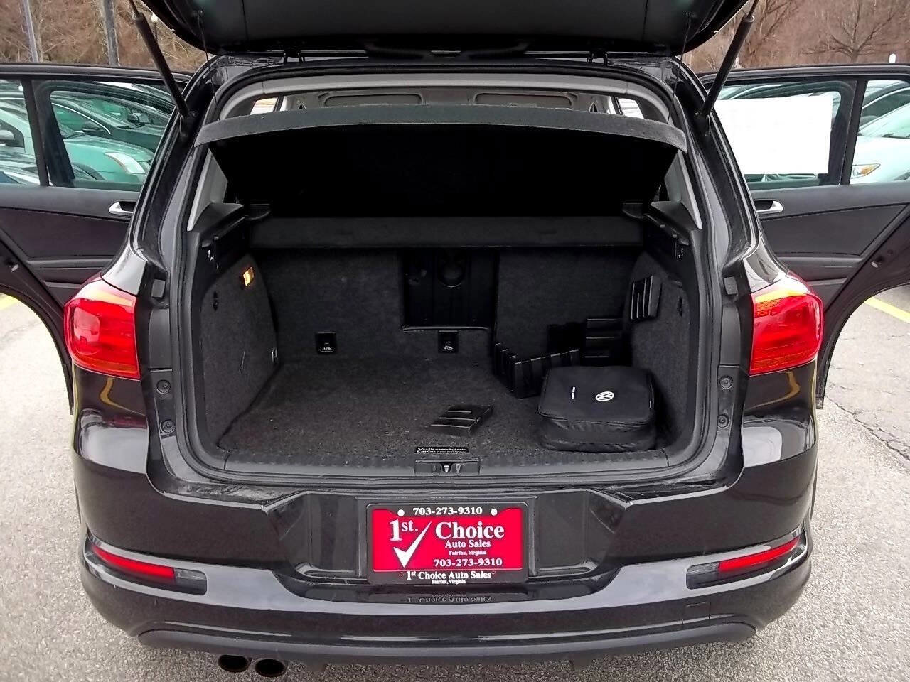 Used 2017 Volkswagen Tiguan Sport image 26