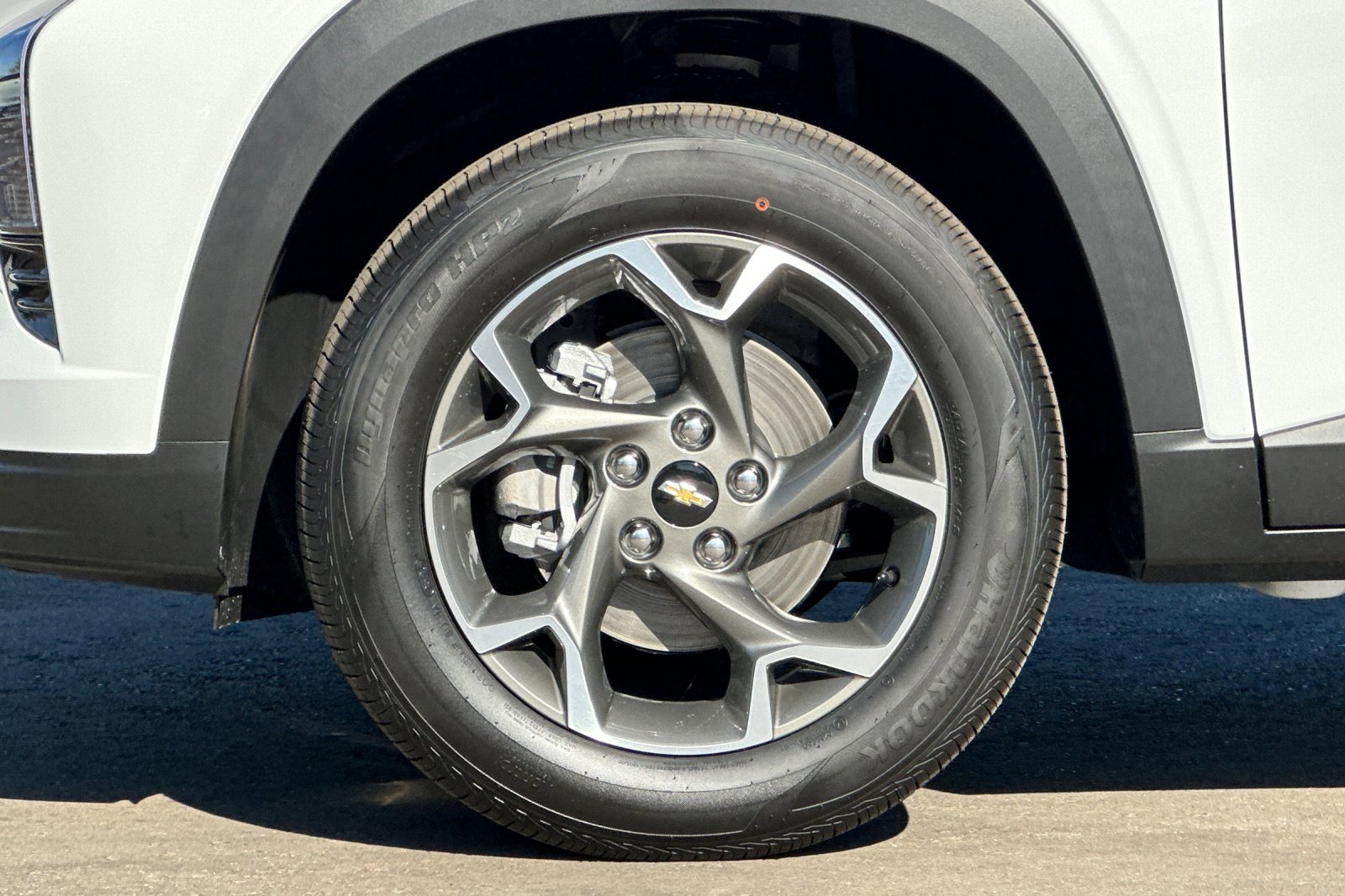 New 2026 Chevrolet Trax LT w/ LT Convenience Package image 25