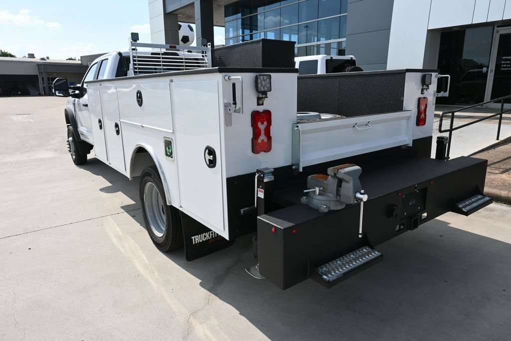 New 2026 Ford F550 4x4 Supercab Super Duty image 25