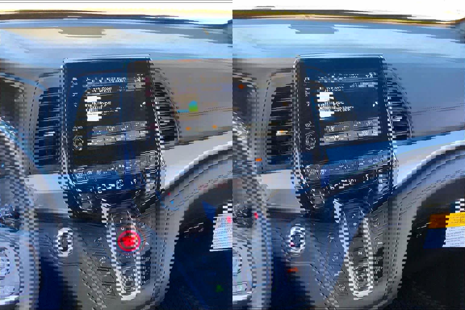 Used 2024 Honda Odyssey Sport image 6