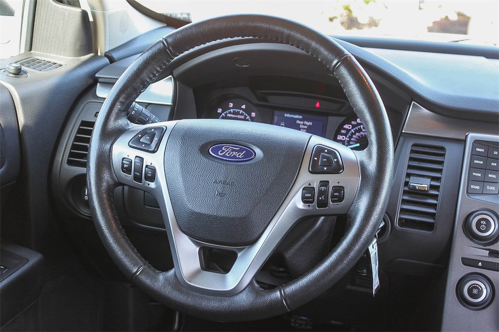 Used 2019 Ford Flex SE image 19