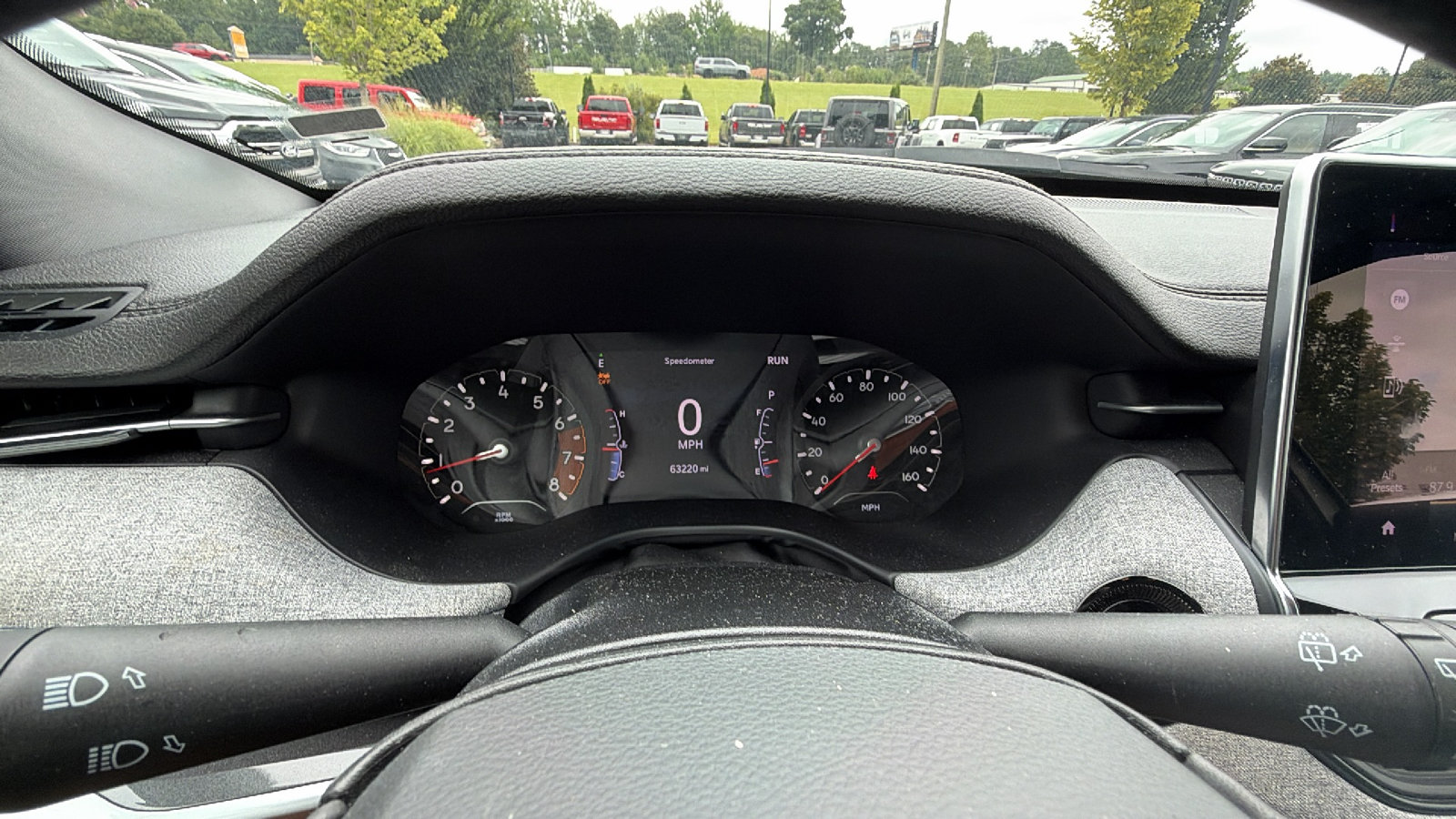 Used 2024 Jeep Compass Latitude AWD/4WD image 29