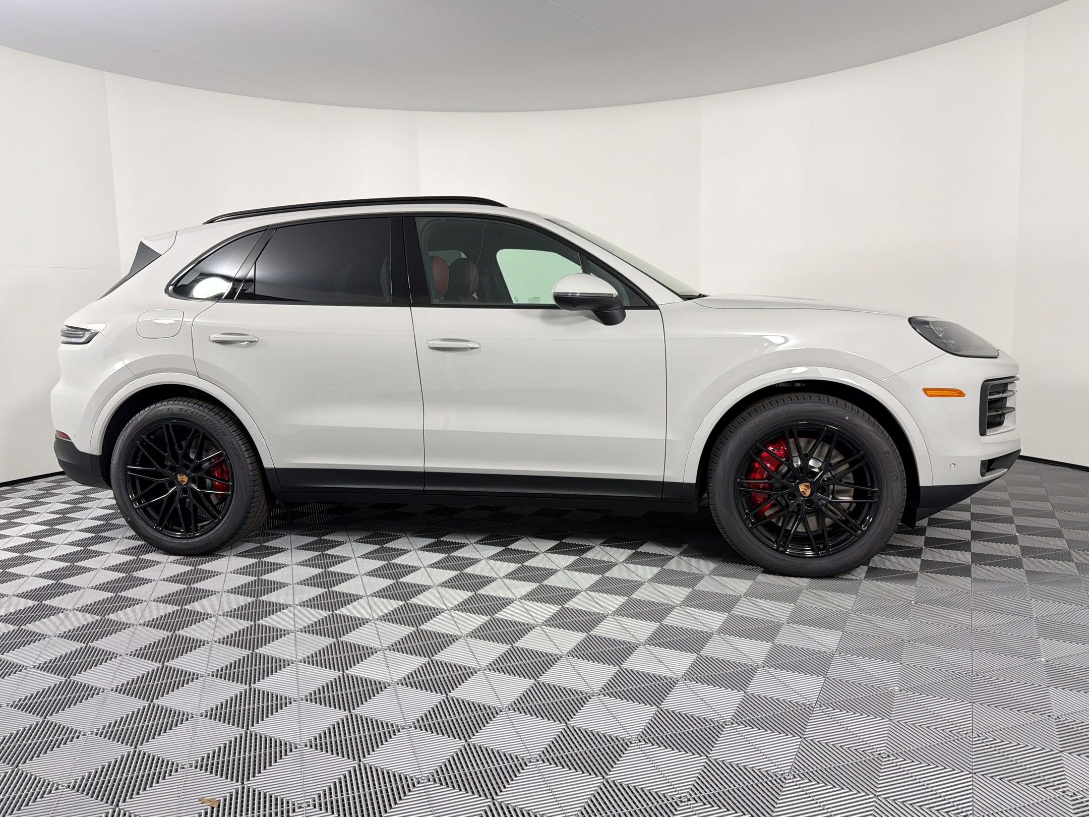 New 2026 Porsche Cayenne S AWD/4WD image 11