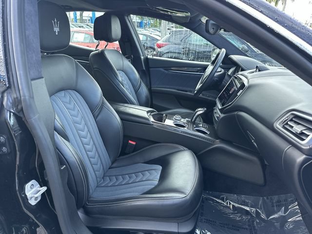 Used 2021 Maserati Ghibli S GranLusso RWD image 29