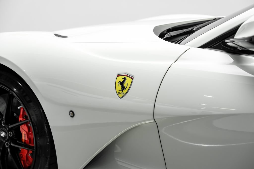 Used 2019 Ferrari 812 Superfast RWD image 55