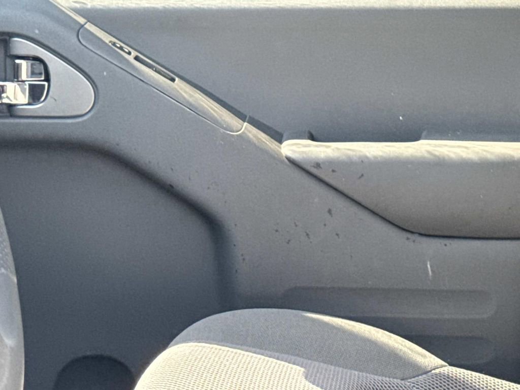 Certified 2020 Nissan Frontier SV RWD image 19
