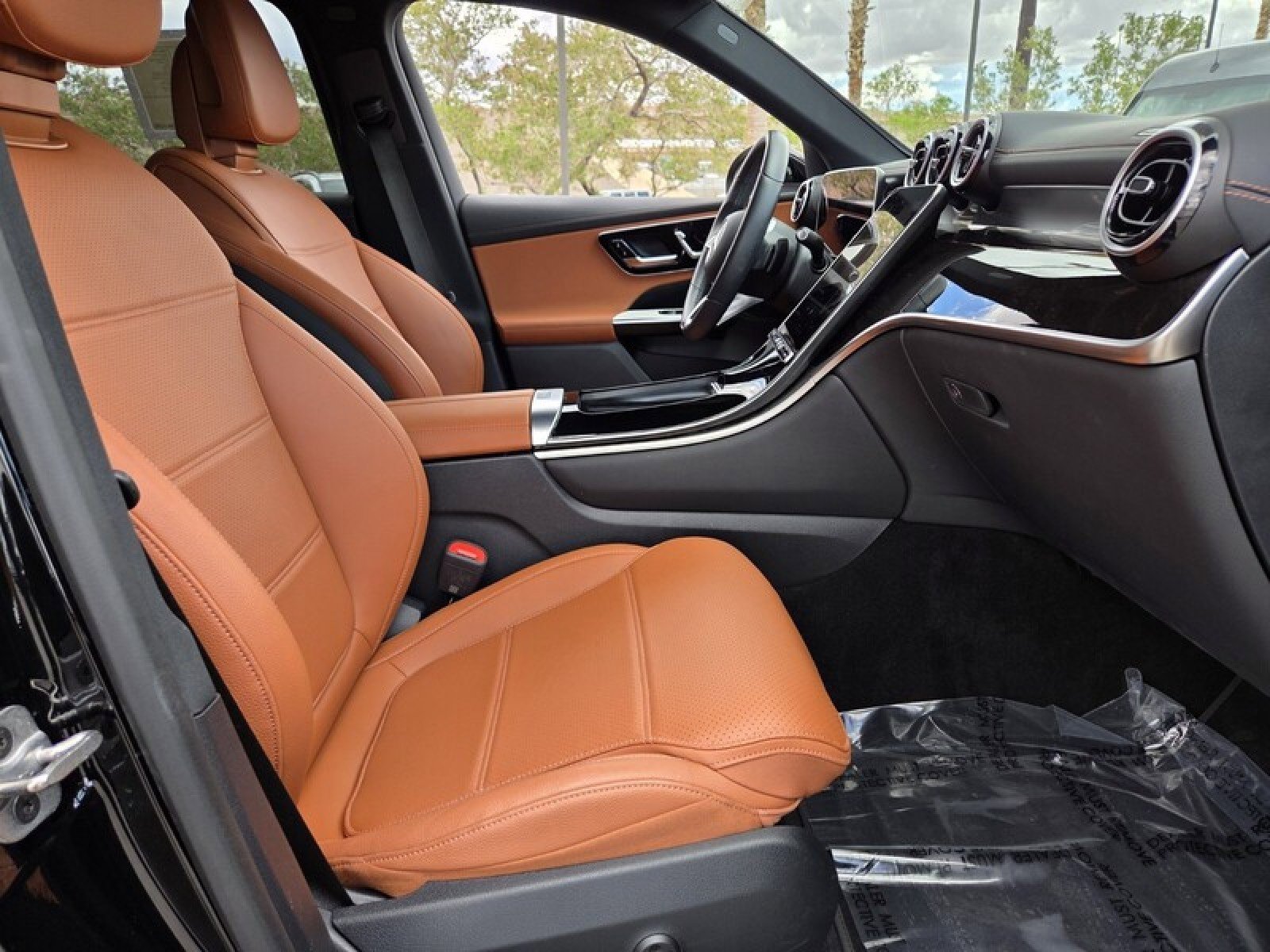 Certified 2025 Mercedes-Benz GLC 350e 4MATIC image 21