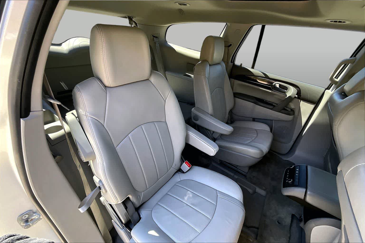 Used 2016 Buick Enclave Premium AWD/4WD image 20