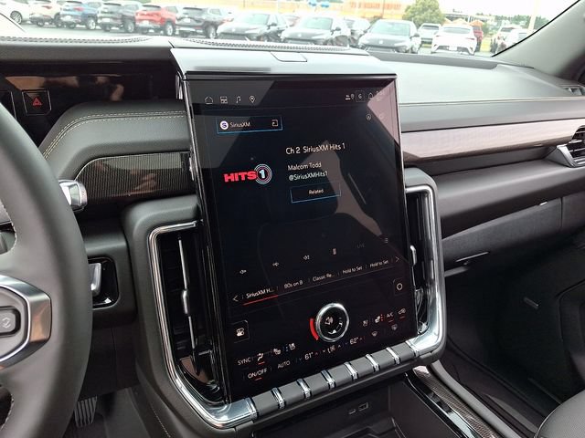 New 2026 GMC Yukon XL Elevation w/ Elevation Premium Package AWD/4WD image 13