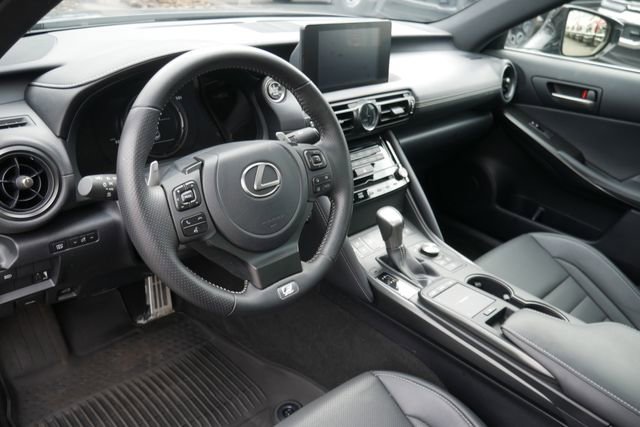 Used 2023 Lexus IS 350 F Sport w/ Memory Package image 15